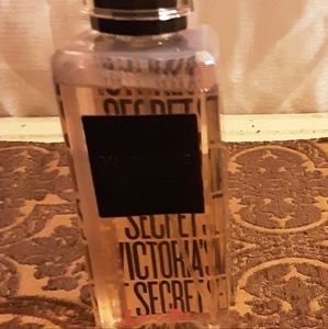 VS body spray